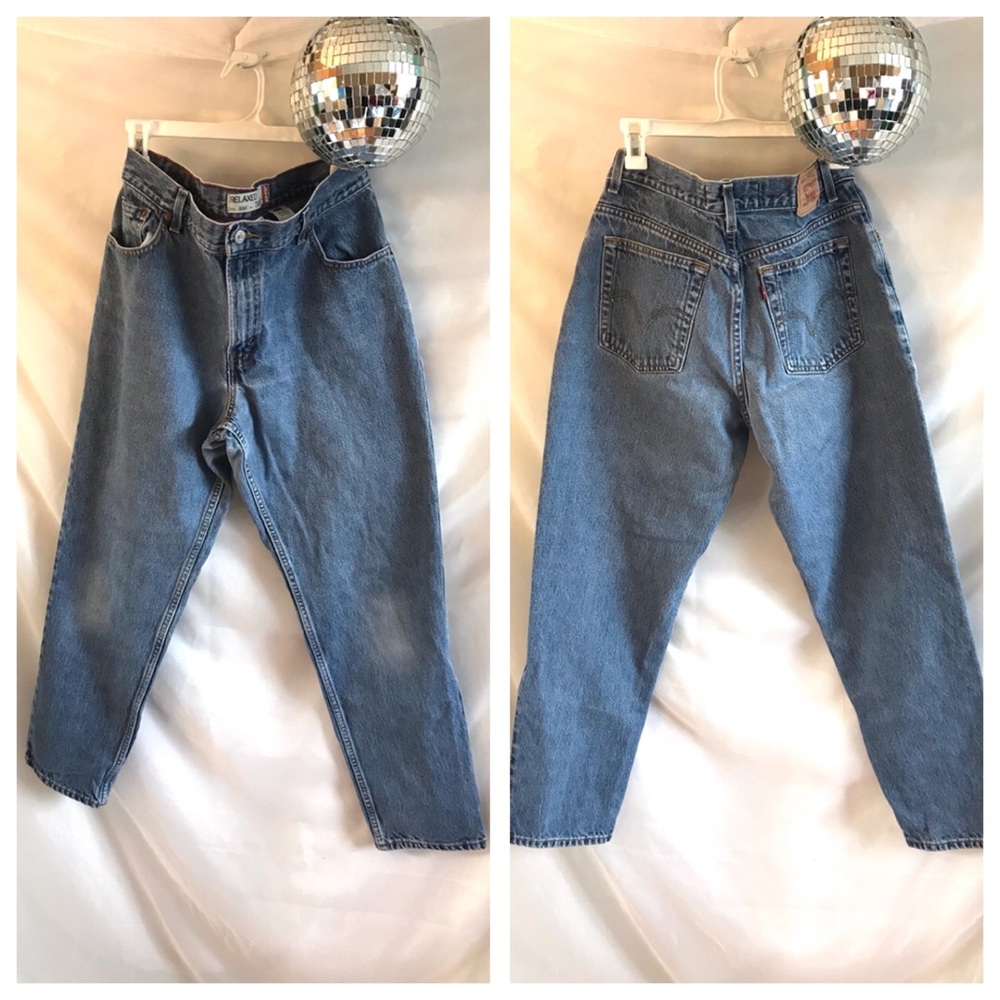 Levi’s Women’s 550 Relaxed Fit High Waist Mom Jean